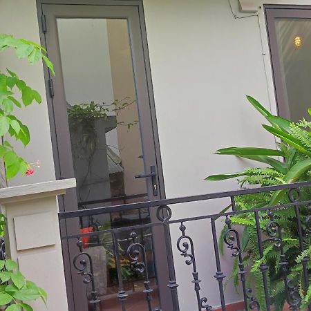 T Home Balcony Homestay Ανόι Εξωτερικό φωτογραφία